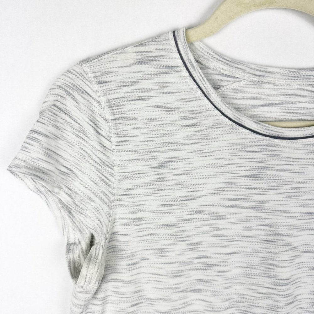 Lululemon Another Mile Short Sleeve Shirt Size 6 Tiger Space Dye Black White - Picture 2 of 4